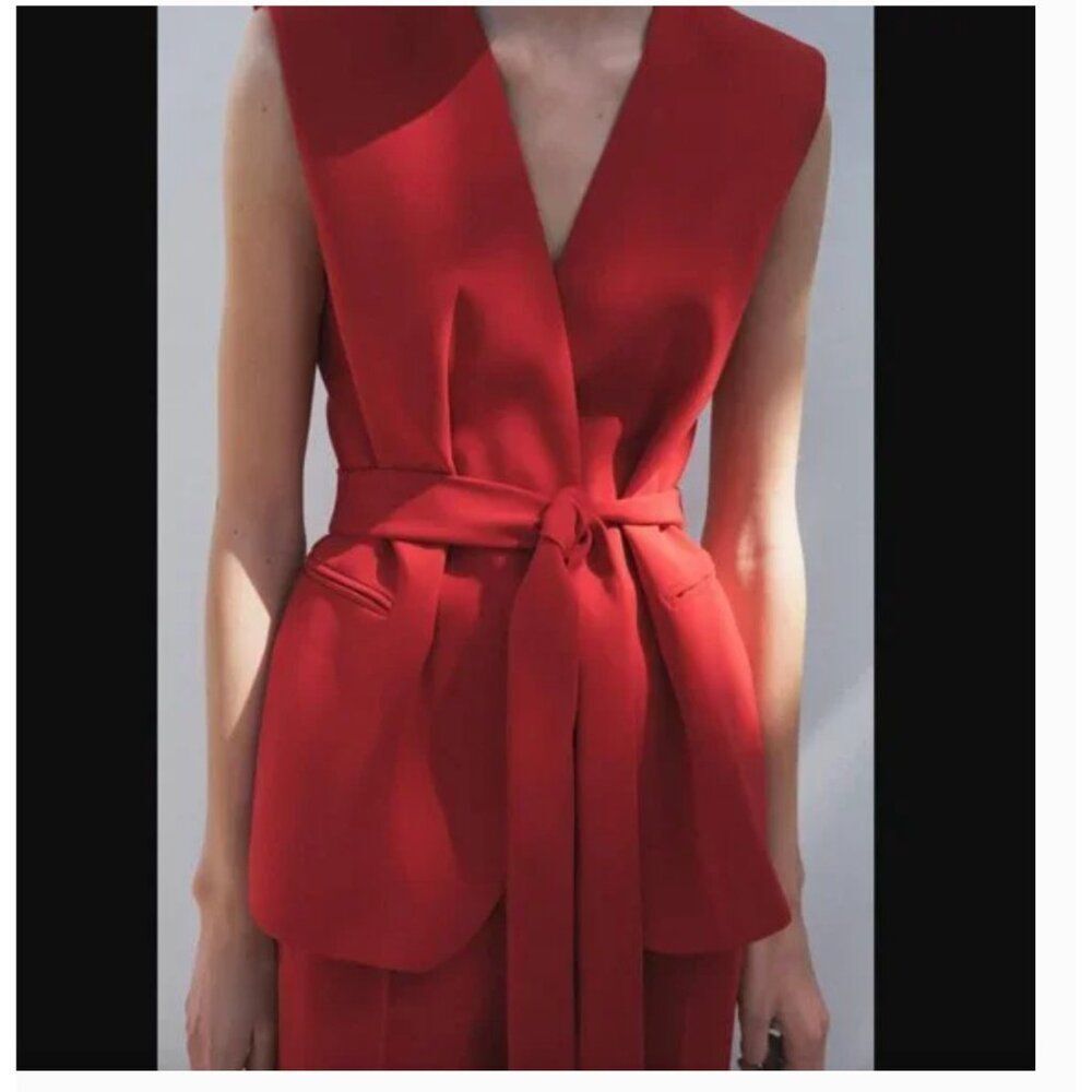 Zara Red Sleeveless vest - Picture 8 of 16